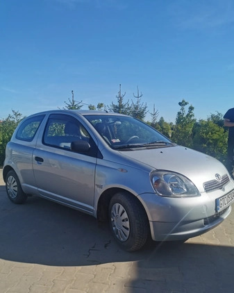 Toyota Yaris cena 3800 przebieg: 276000, rok produkcji 2001 z Tczew małe 67
